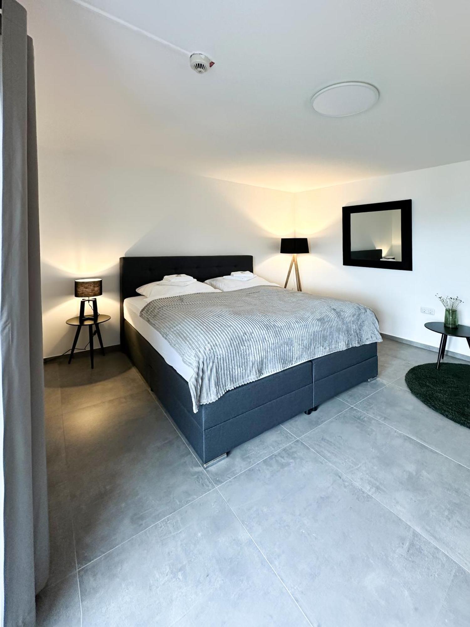 Si-View Doppelzimmer Mit Balkon Zimmer 1 - Hotel Siegen Exteriör bild